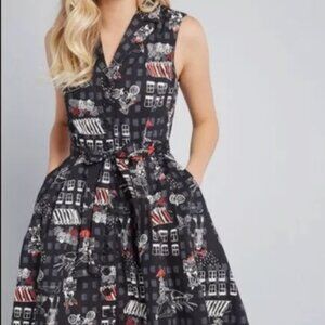 MODCLOTH Cotton Fit & Flare dress Midnight Blue Print Size 6 NWT